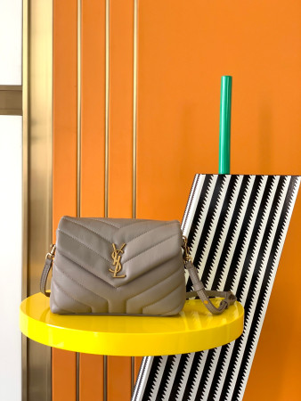 Y*L TOY LOULOU IN QUILTED LEATHER GREYISH BROWN 7.9 X 5.5 X 3 INCHES