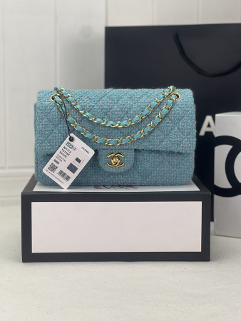 Ch*el CLASSIC 11.12 HANDBAG  Tweed & Gold-Tone Metal 6 × 9.9 × 2.5 in