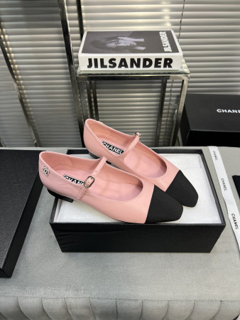 UA Ch*el MARY JANES  Lambskin