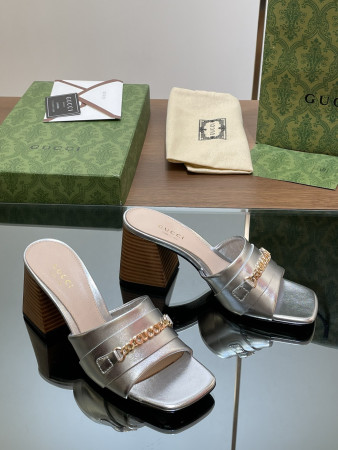 UA G*u*i SIGNORIA SLIDE SANDAL