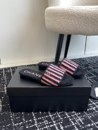 UA Ch*el WOMEN'S SLIDES