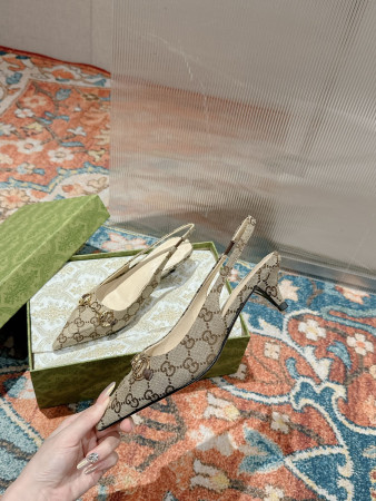 UA G*u*i HORSEBIT SLINGBACK PUMP LOW HEEL