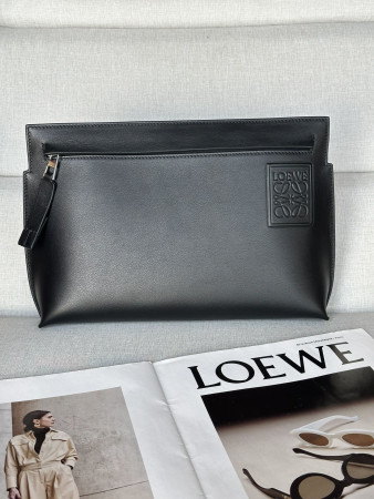 L0ew* T Pouch in satin calfskin 29.5x6.5x20.5cm