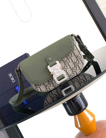 D*0r Saddle Messenger Bag 24 x 16.5 x 5.5 cm