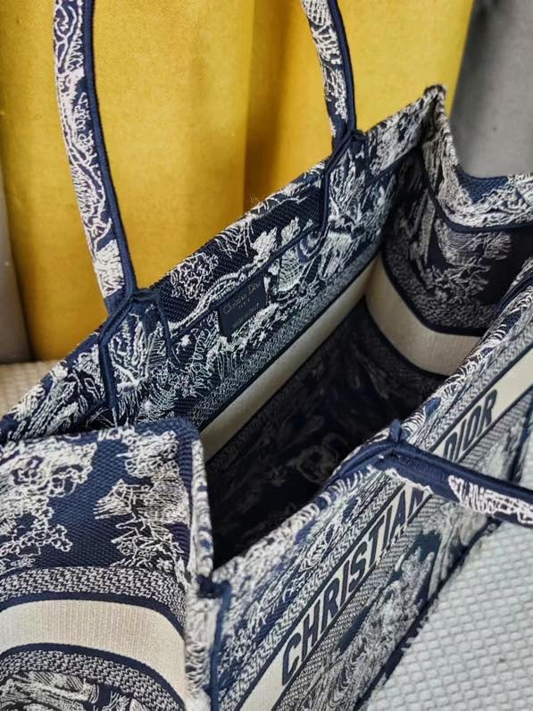 LARGE D*0r BOOK TOTE Blue and Ecru Toile de Jouy Reverse Embroidery 16.5 x 14 x 7.5 inches