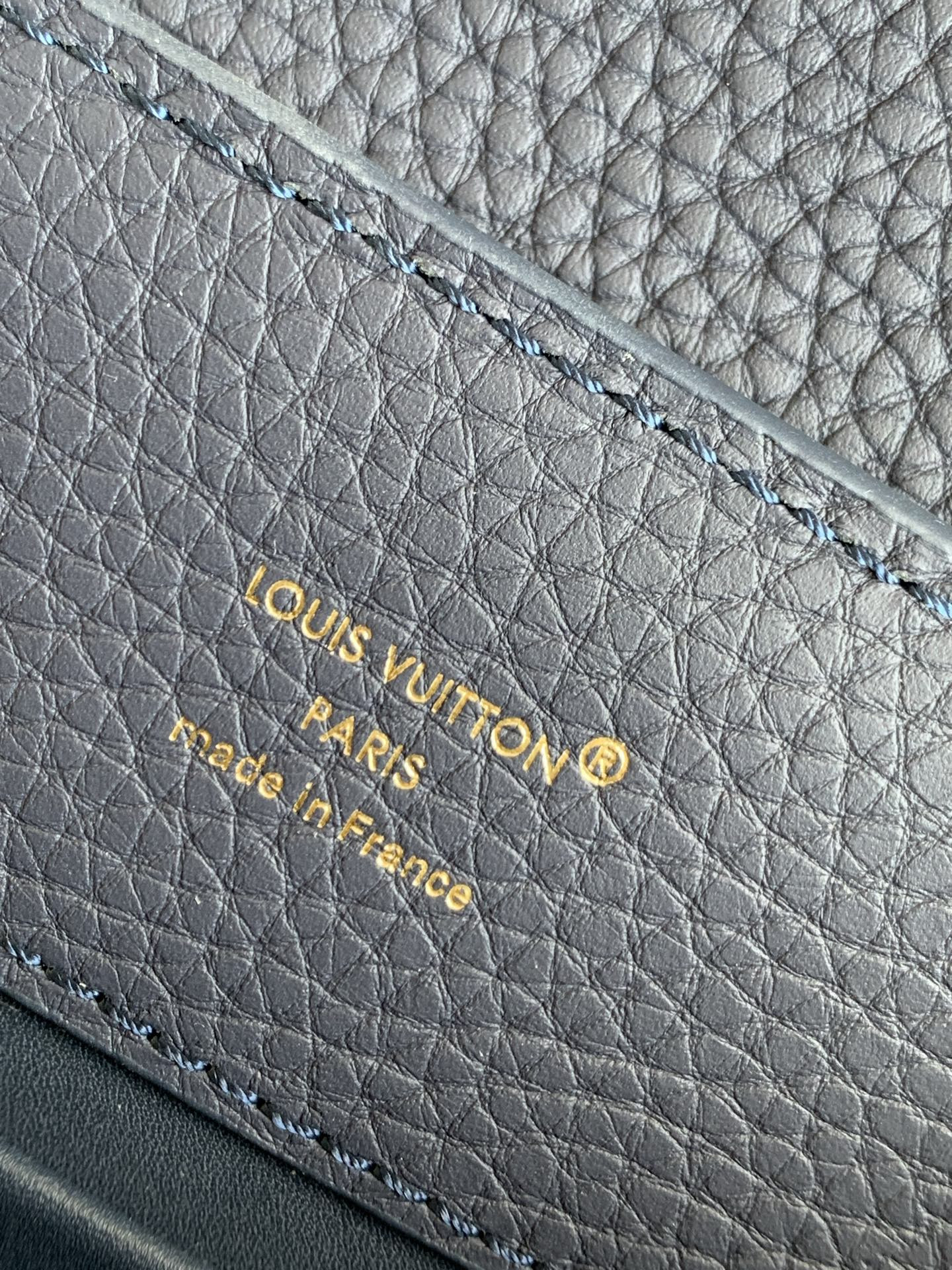 LV Capucines Mini M14971 21x14x8cm