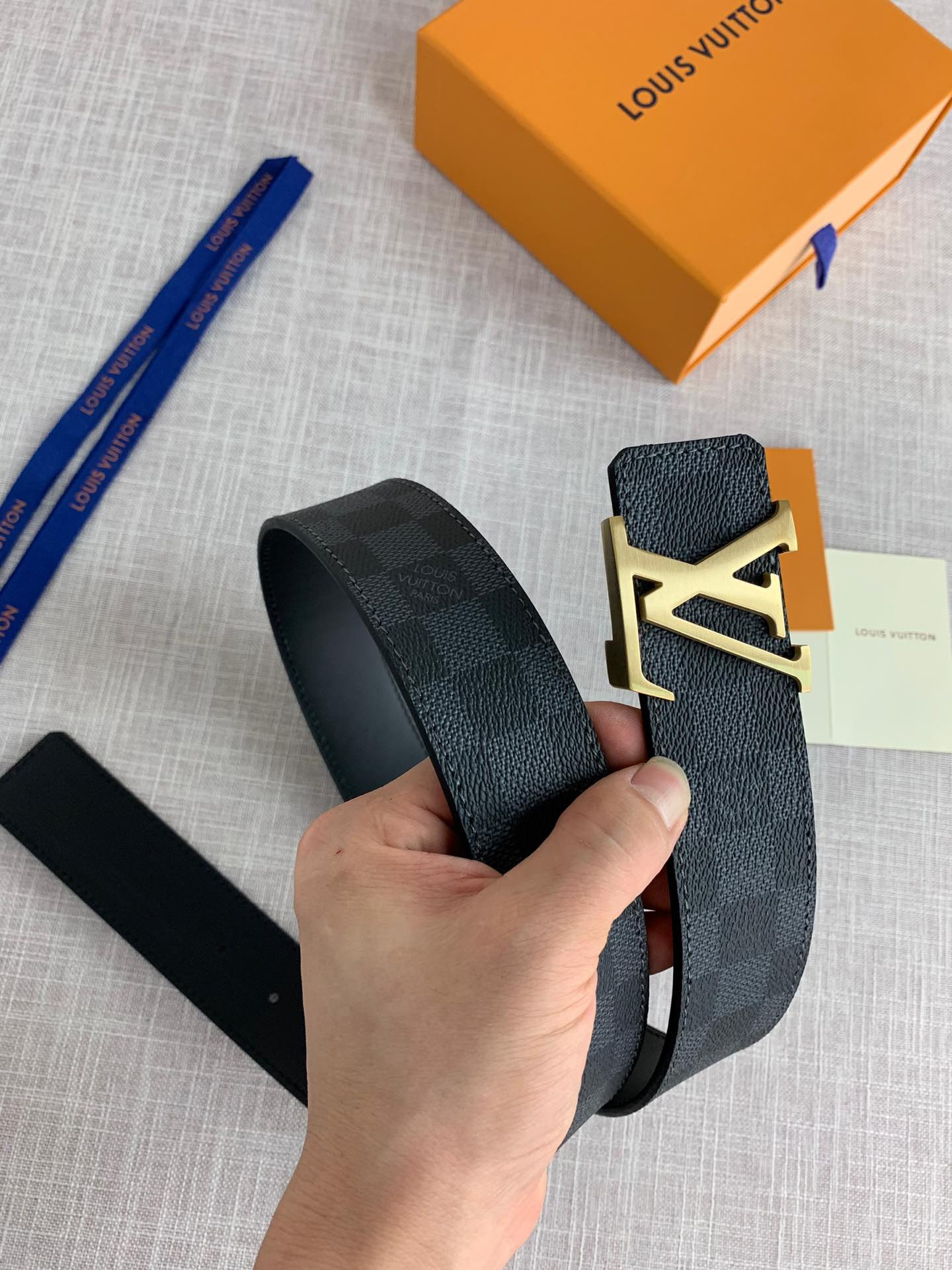 LV L0*is V*t0n 40MM BELT