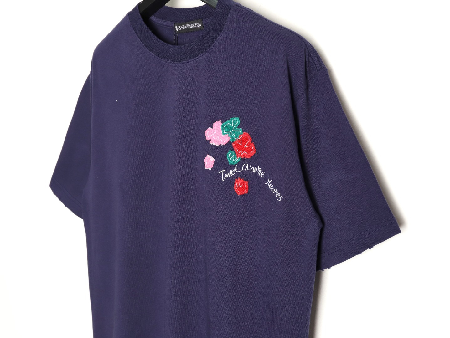 Ch**me He**ts 25SS Short-sleeved T-shirt