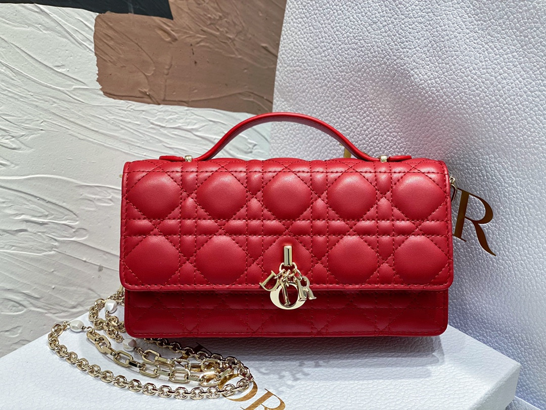 MISS D*0r MINI BAG Crimson Red S0980ONMJ-M57R 21 x 11.5 x 4.5 cm