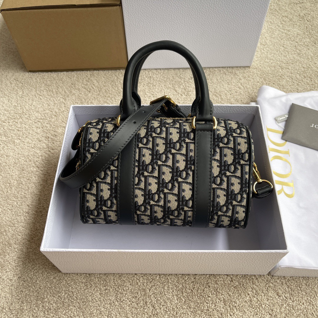 D*0r Groove 20 Bag Blue D*0r Oblique Jacquard 20.5 x 13.5 x 12 cm / 8 x 5.5 x 4.5 inches