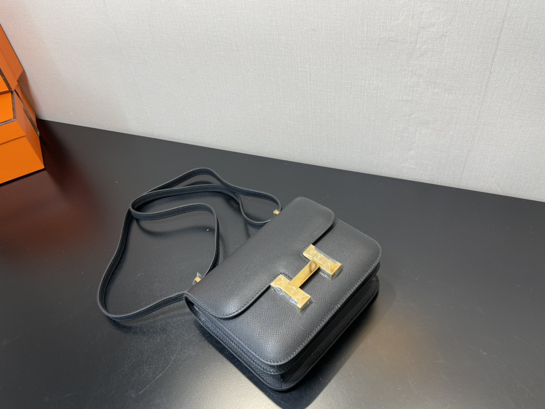 Hermès Constance 19 Epsom Gold Hardware 7.25"  x 6.25"  x 2.25"