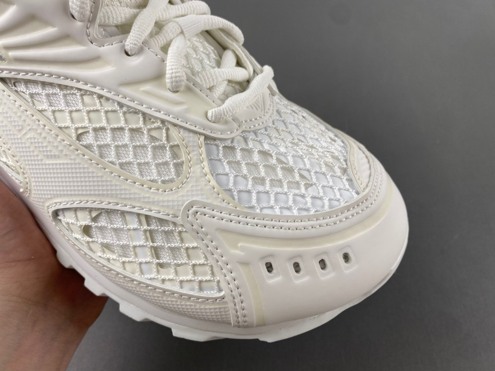 UA Bo*te*ga Ve*ne*ta Orbit Sneaker