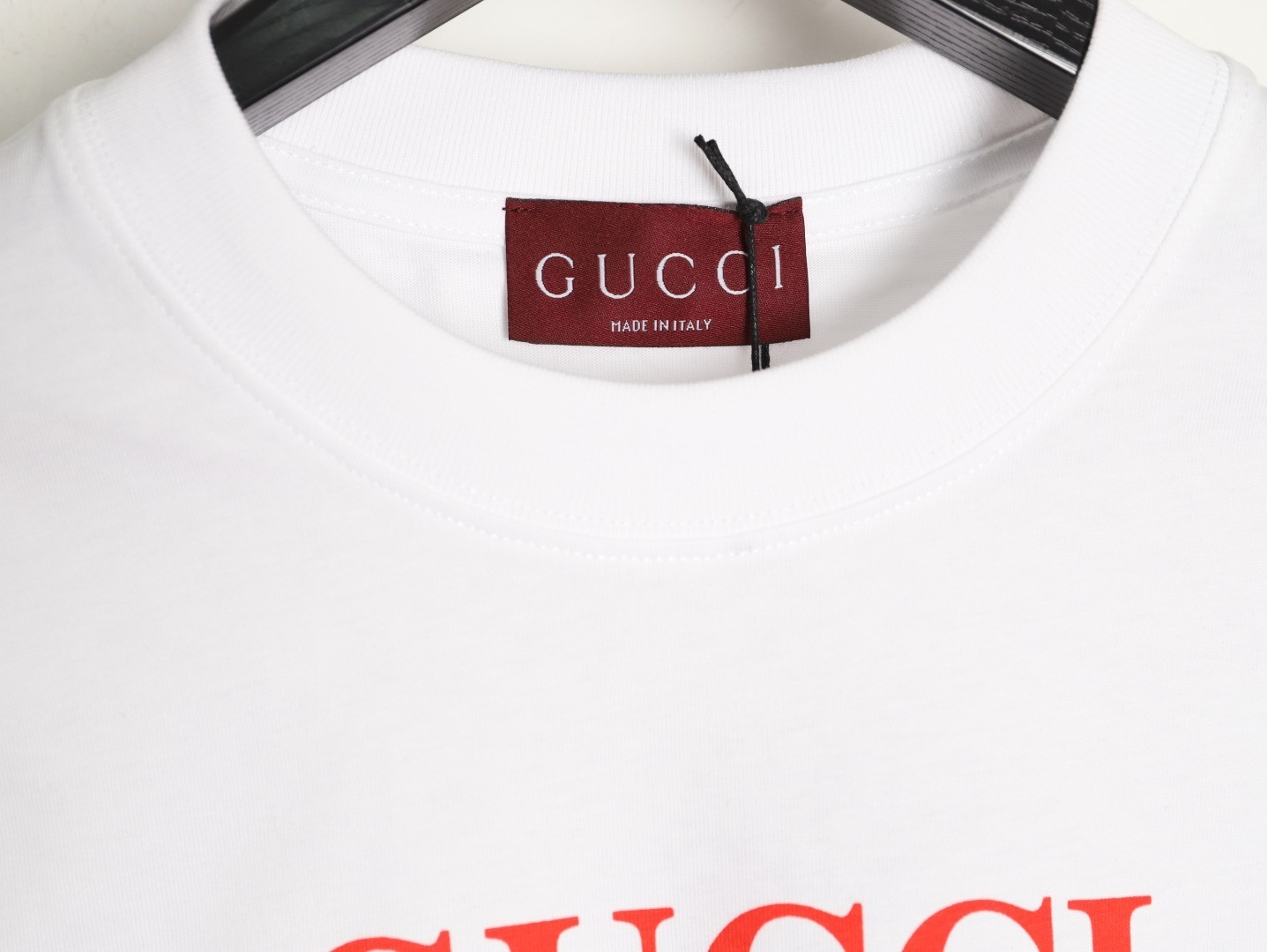 G*u*i Long-sleeved T-shirt