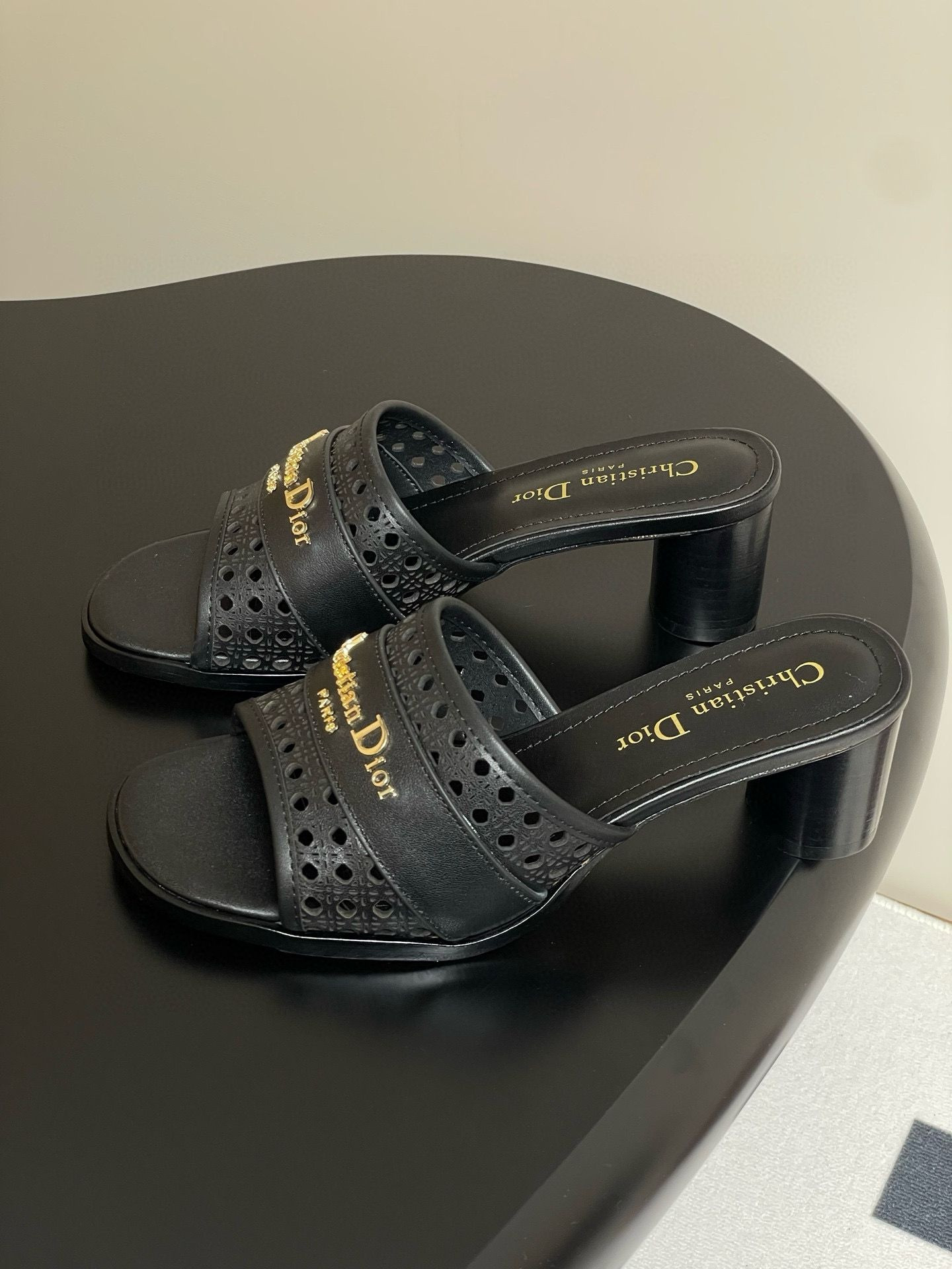 UA D*0r D-Lane Heeled Slide