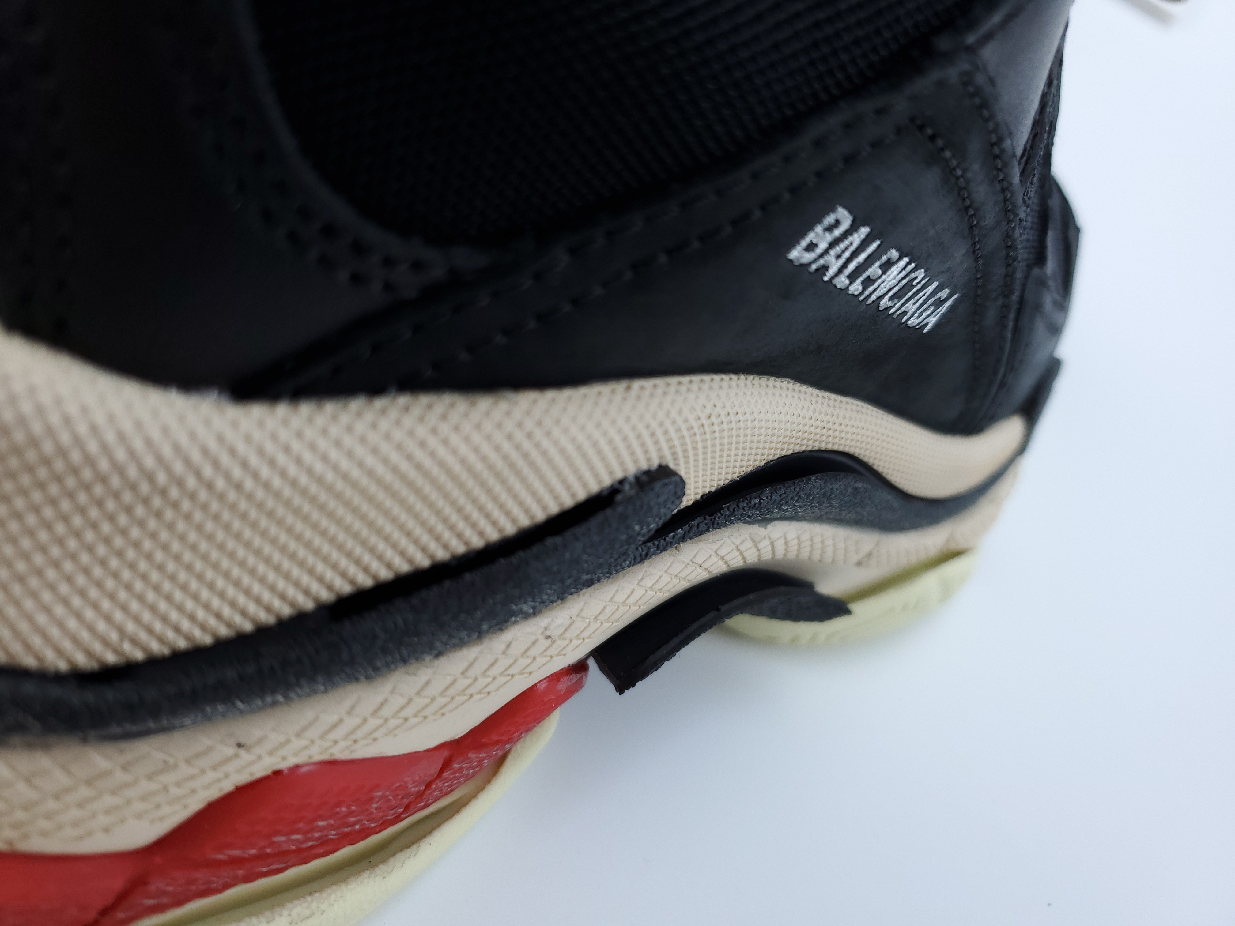 Balenciga Triple S Black White Red (2018 Reissue)