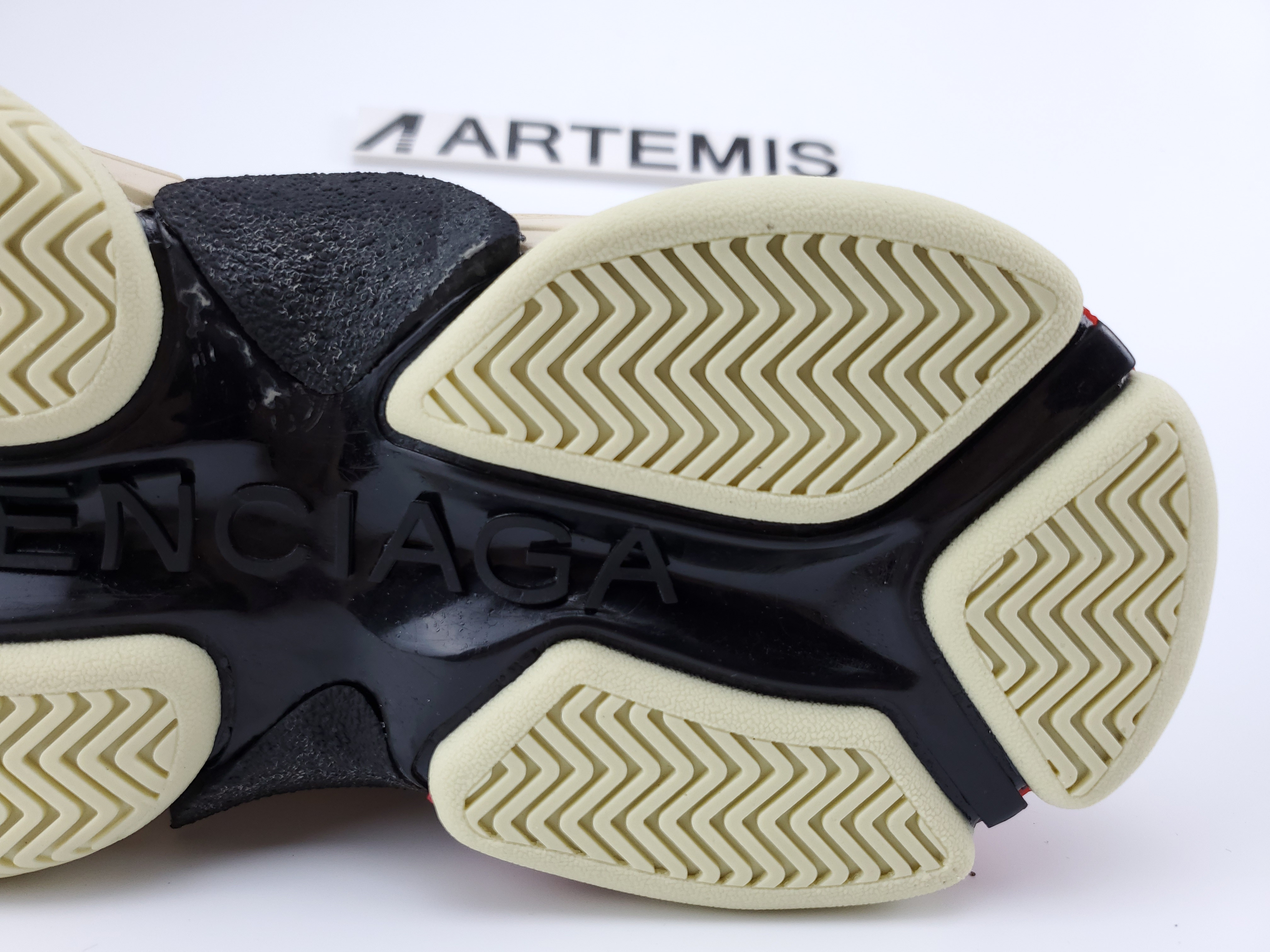 Balenciga Triple S Black White Red (2018 Reissue)