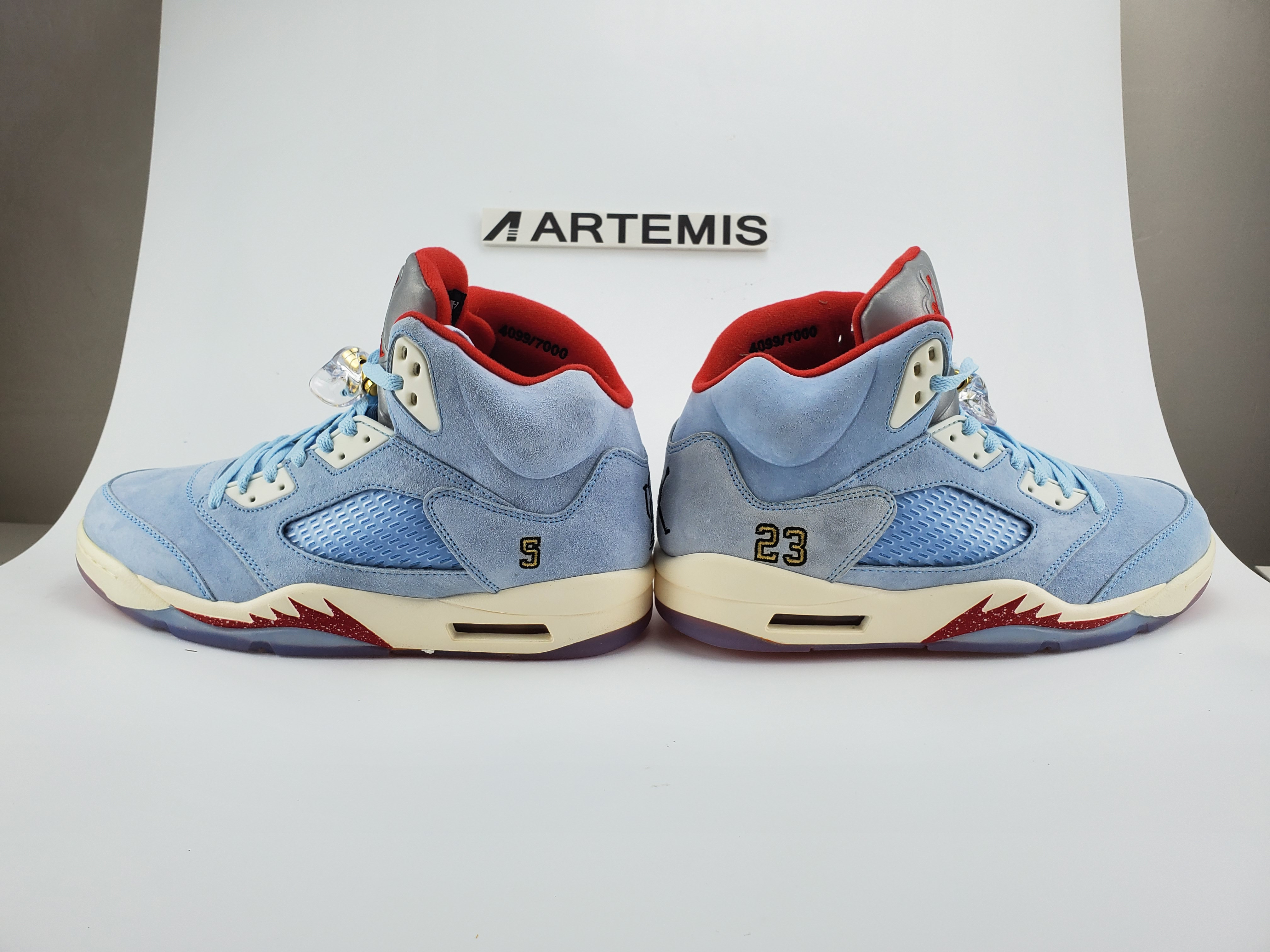 Jordan 5 Retro Trophy Room Ice Blue