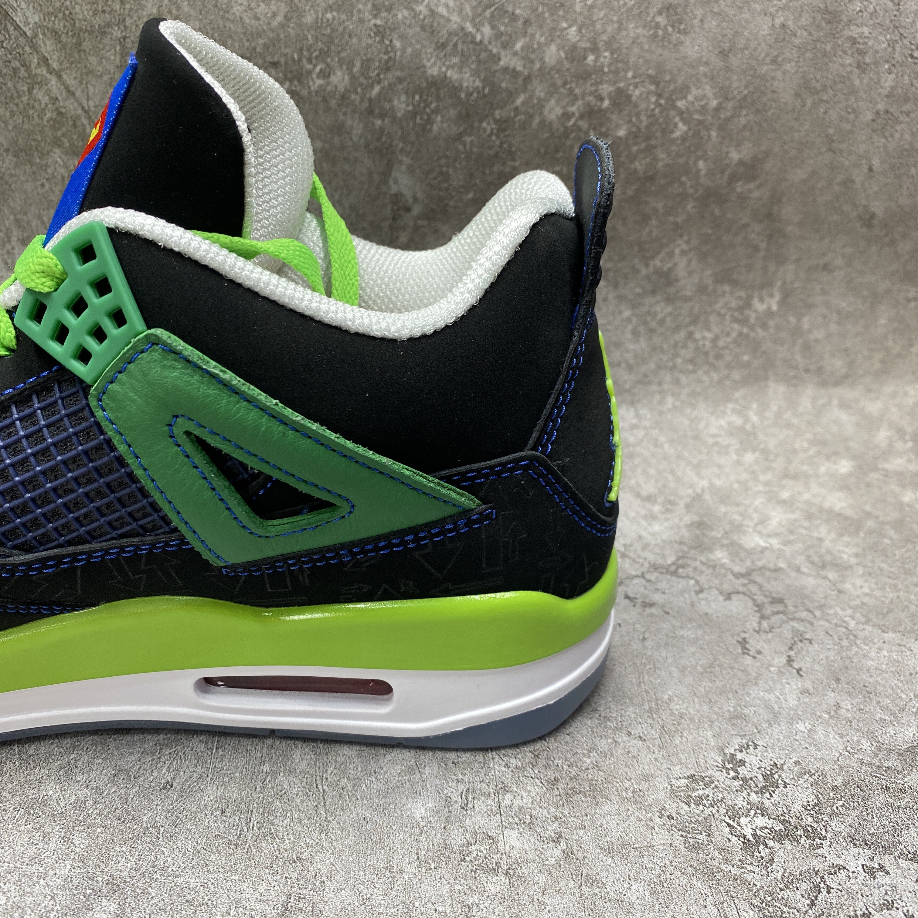 Air Jordan 4 Retro Doernbecher