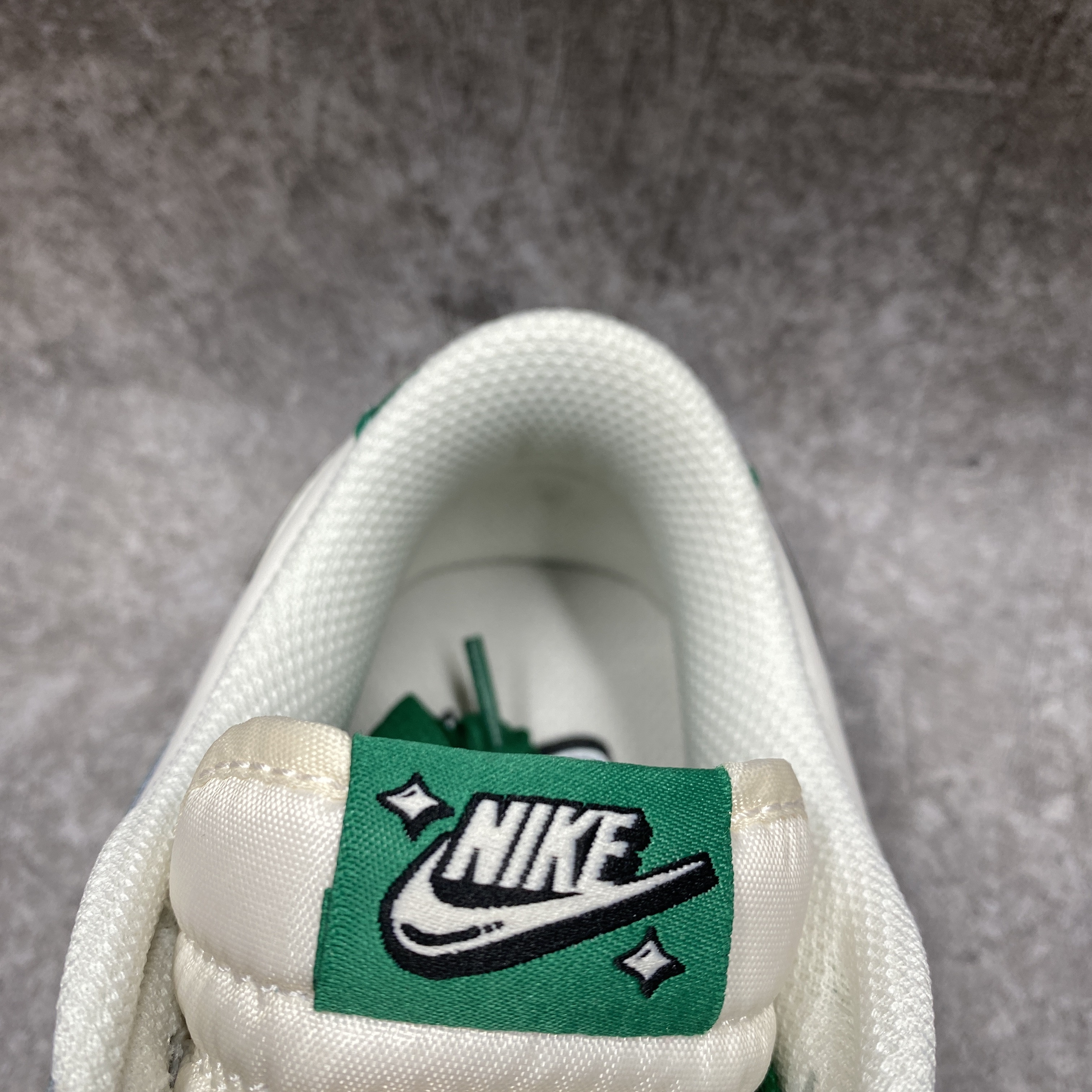 Nike Dunk Low SE “Lottery”