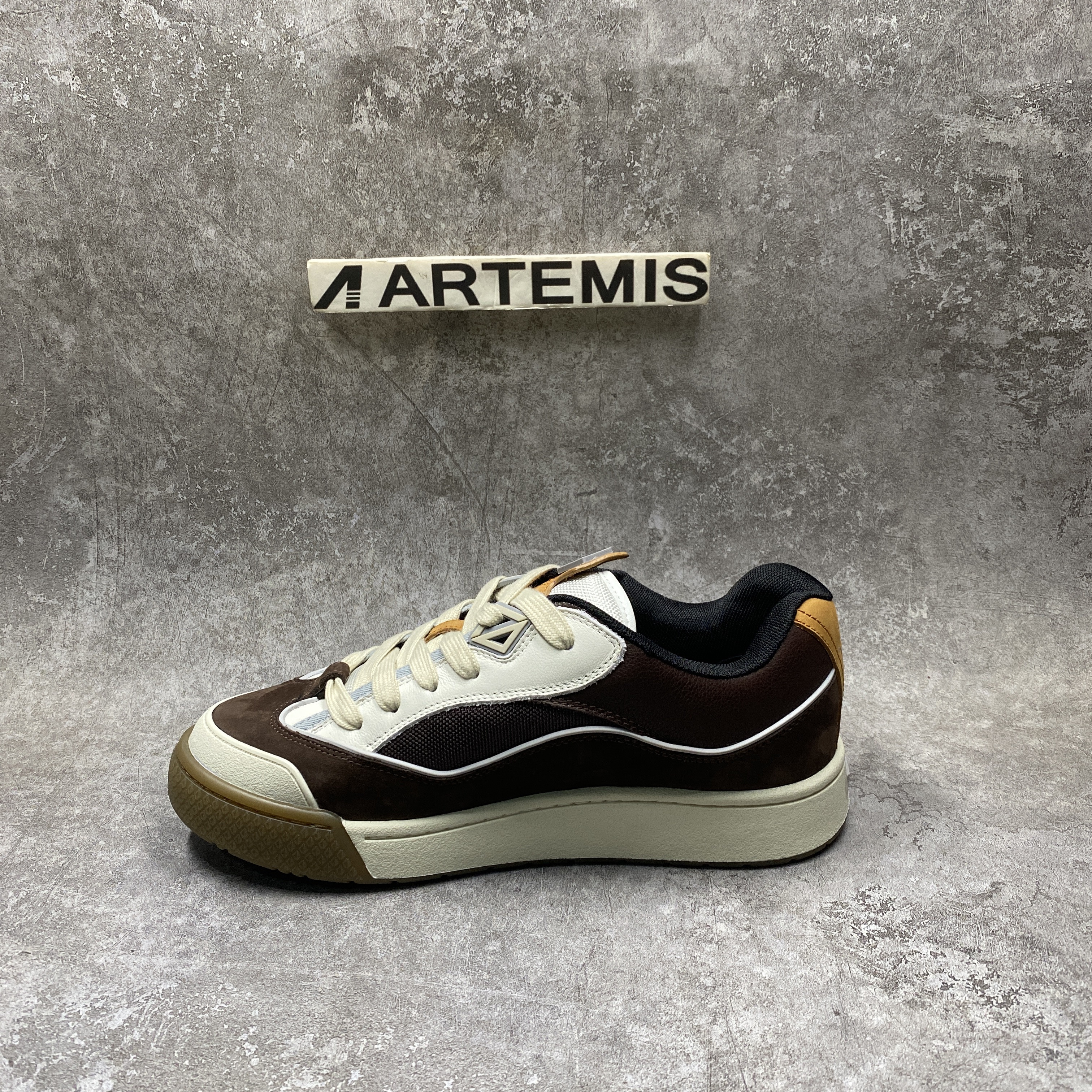 D*0r B713 CACTUS JACK Mocha White