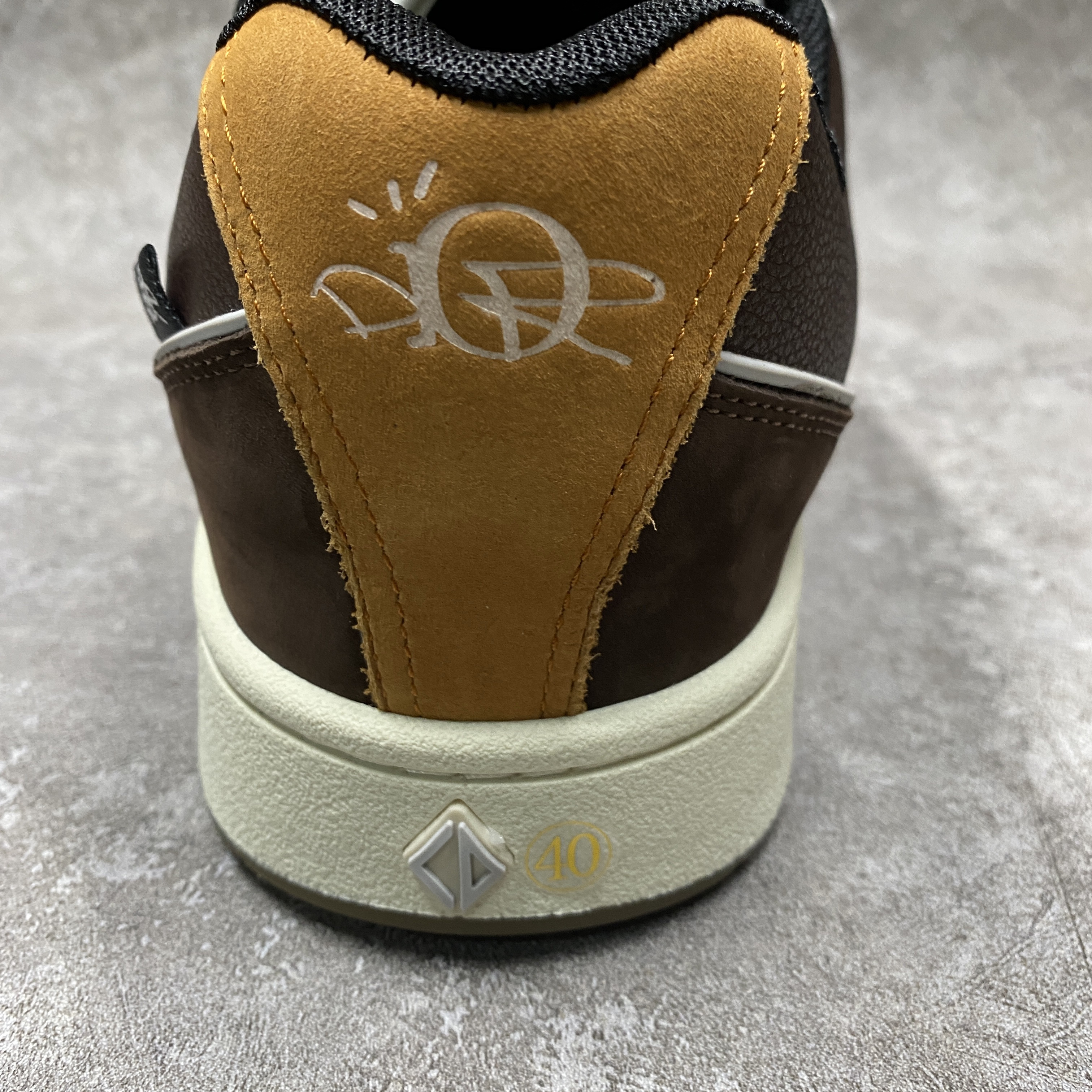 D*0r B713 CACTUS JACK Mocha White