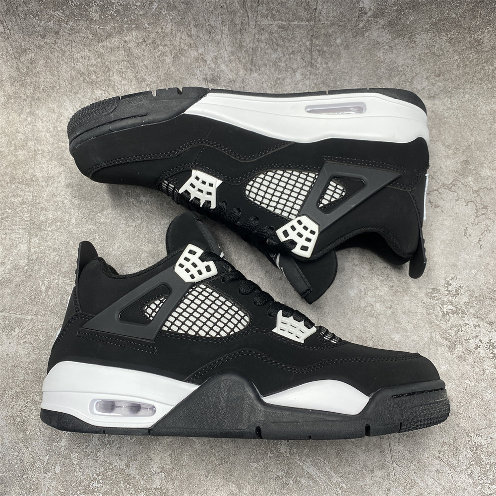 AIR JORDAN 4 RETRO BLACK