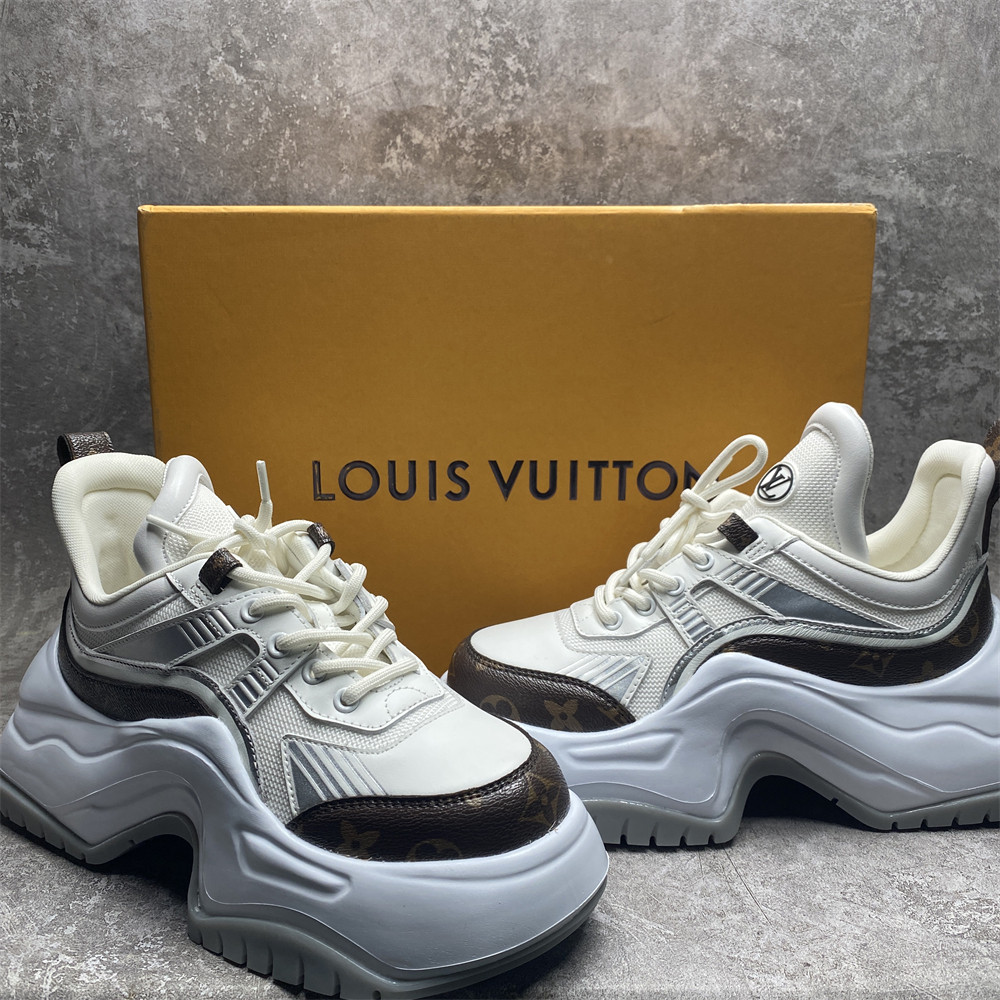 LV Archlight BLACK WHITE