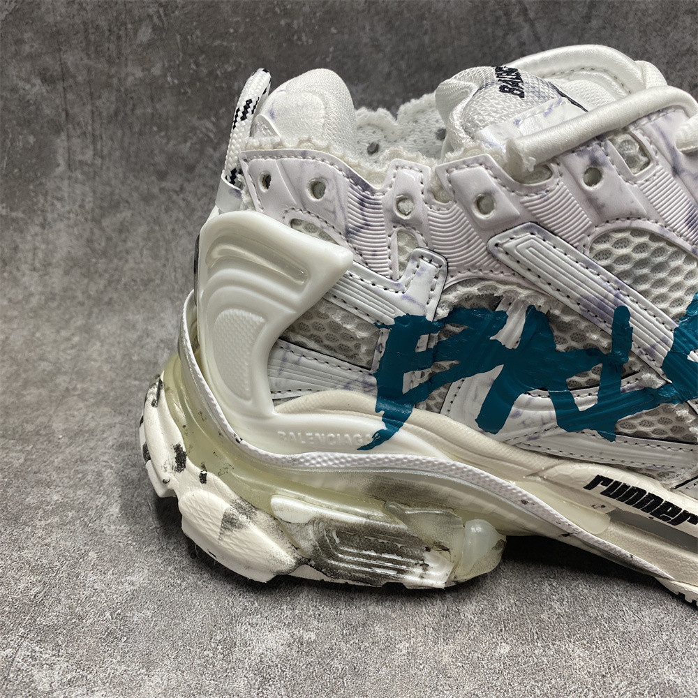 UA Runner Graffiti White Blue Runner Graffiti White Blue