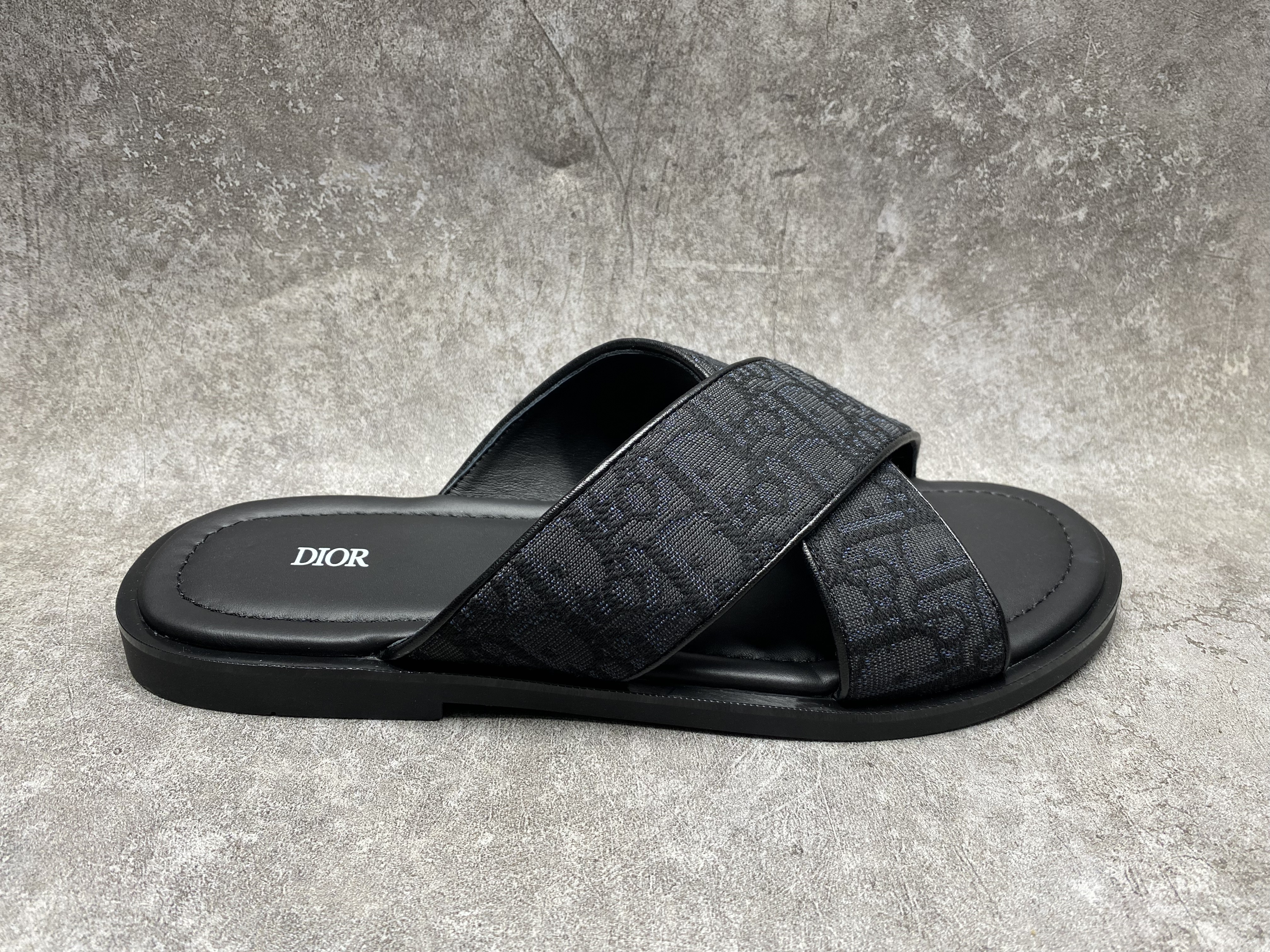 UA D*0r Alias Sandal