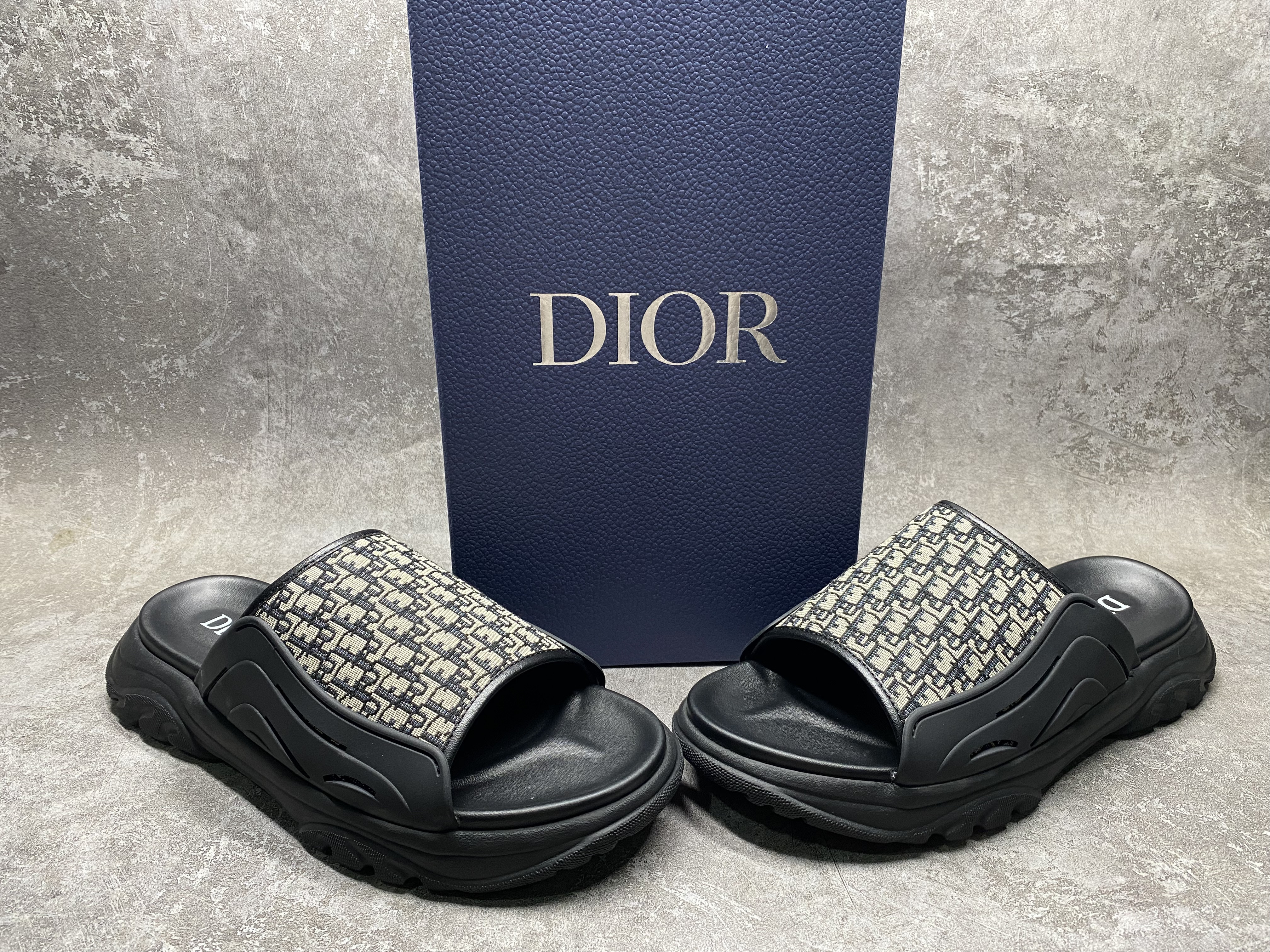 UA D*0r Sandal