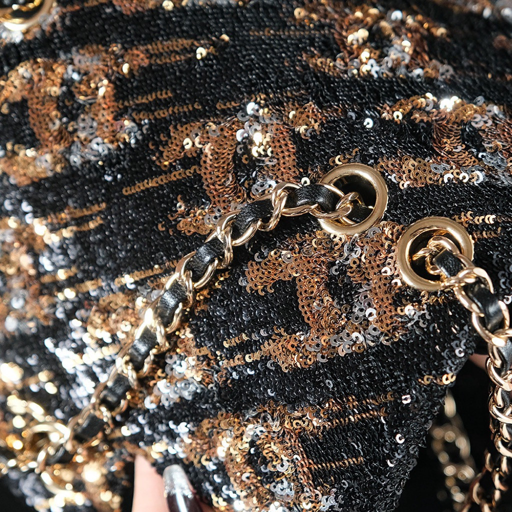 Ch*el Mini CF 14x21x8CM