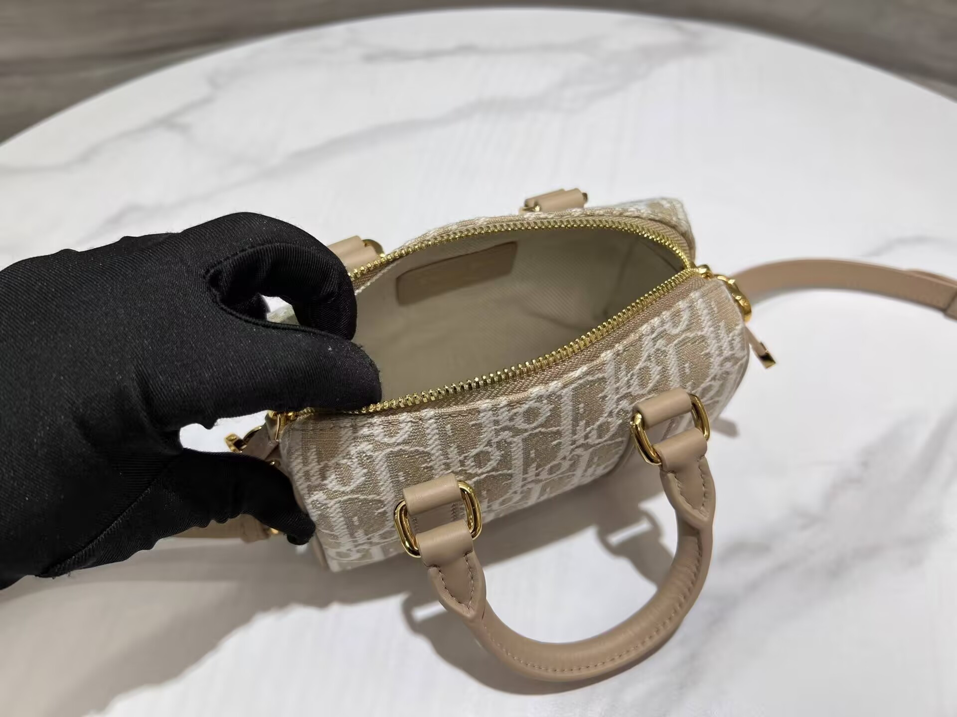 D*0r Groove 17 Bag D*0r Oblique Jacquard 17x10x8cm