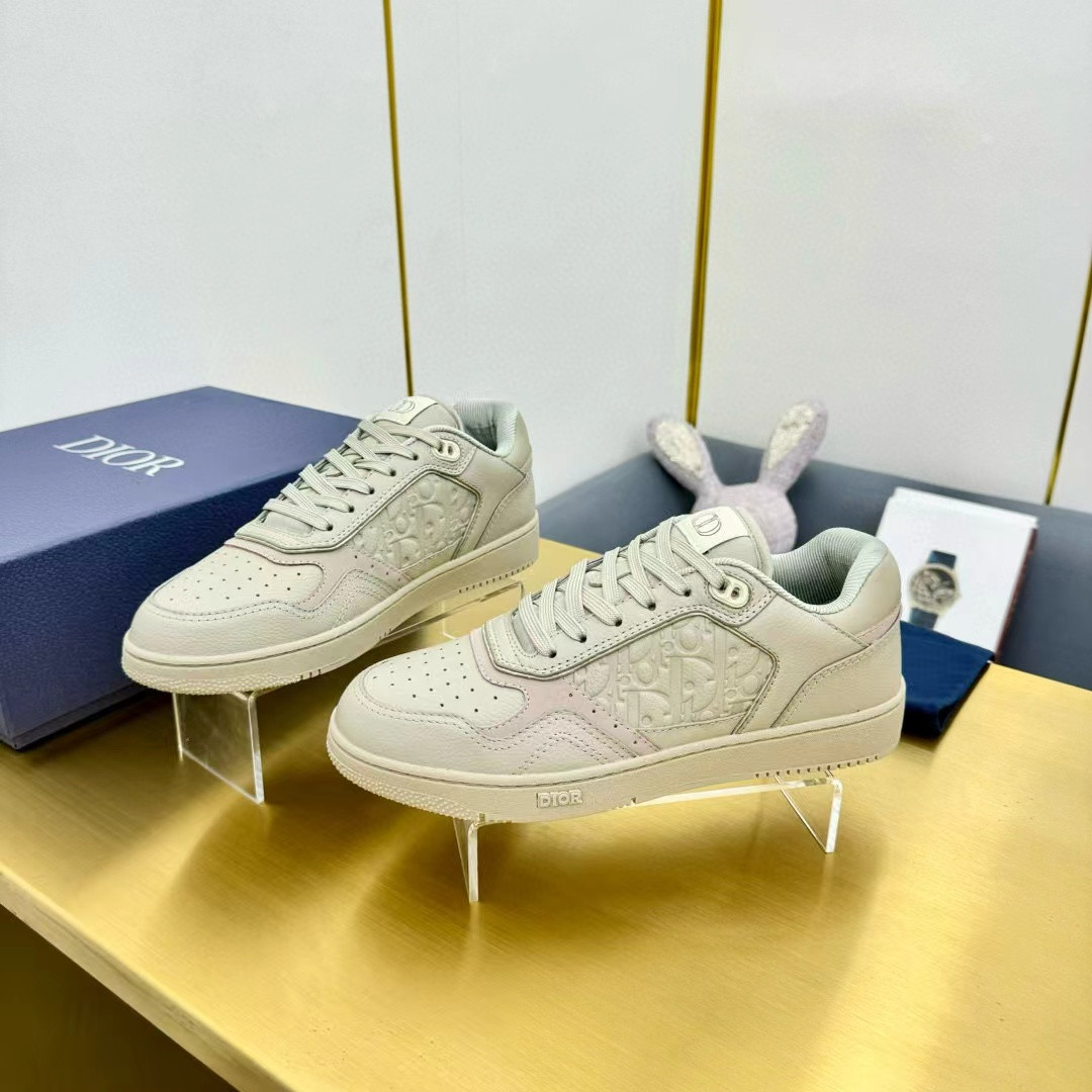 UA D*0r B27 Low-Top Sneaker Beige Grained Calfskin and Beige D*0r Gravity Leather