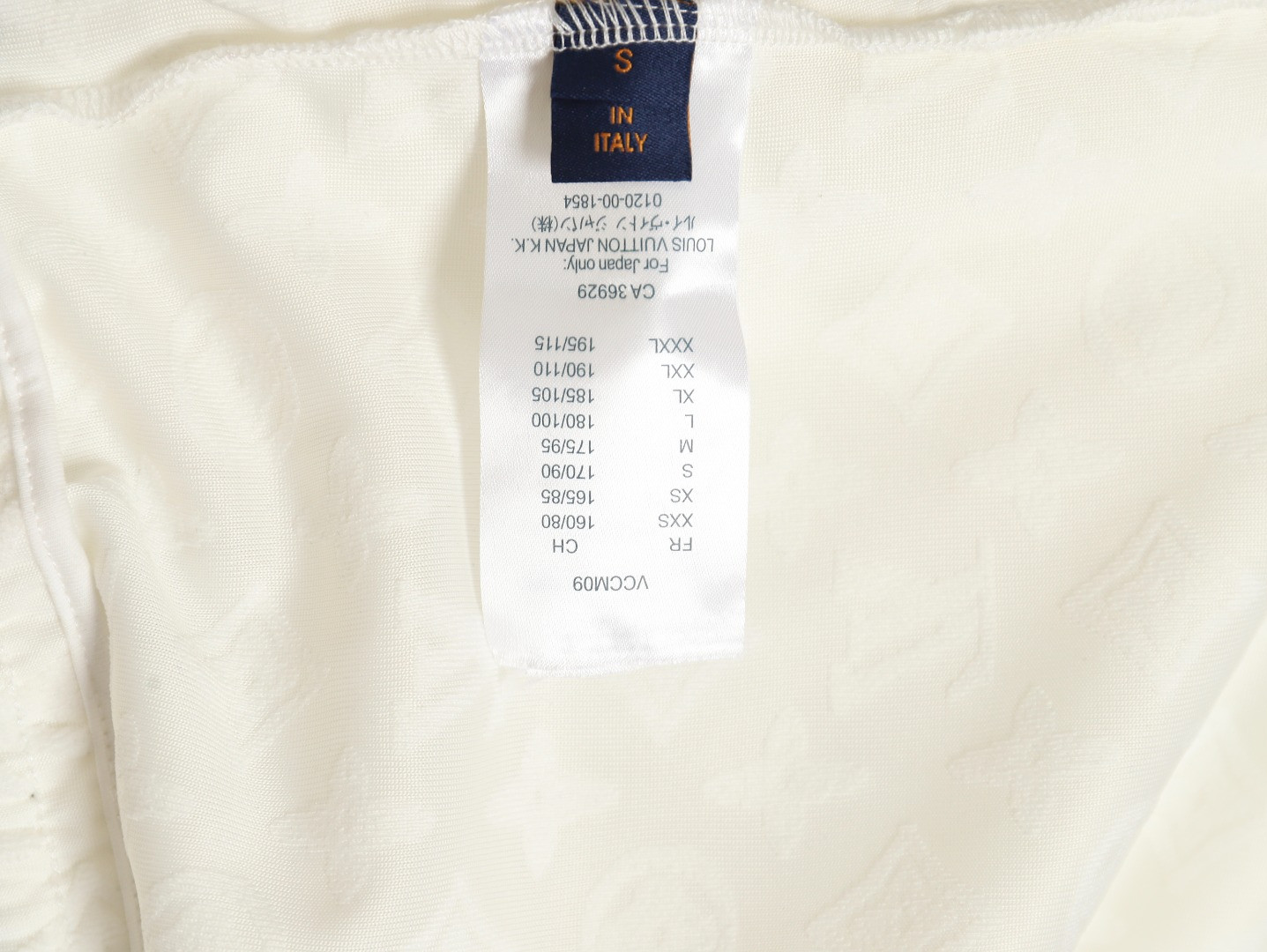 L0*is V*t0n LV 24ss shorts