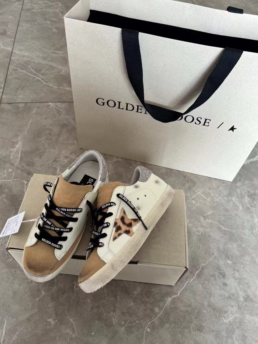 UA Golden Go*e S*per-Star Sneaker