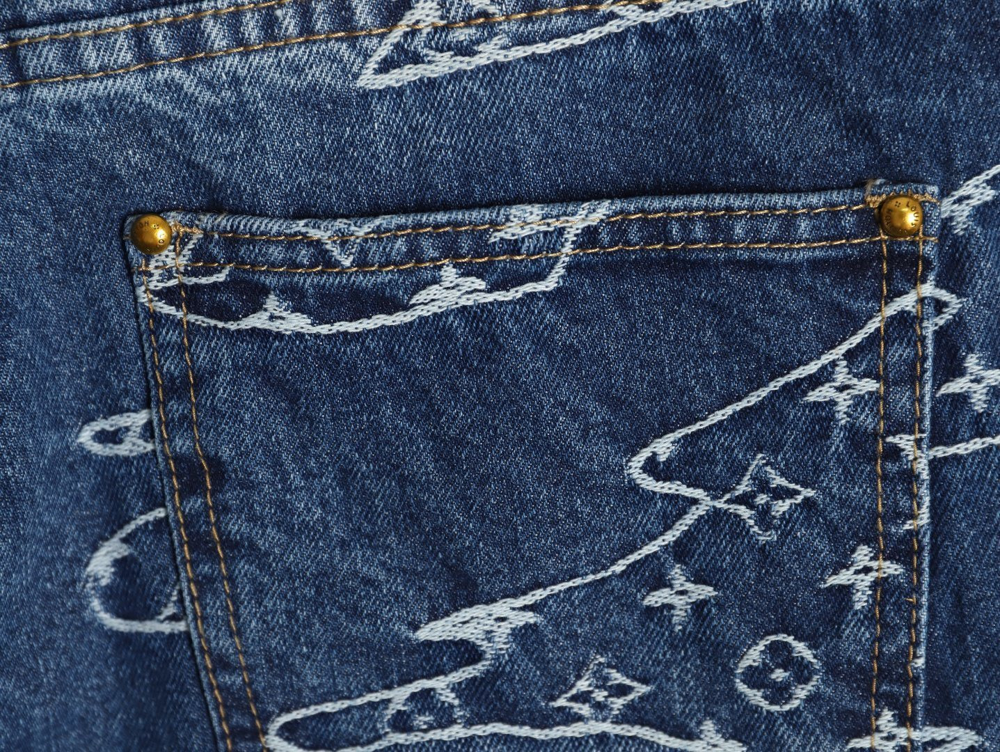 L0*is V*t0n LV Pharrell Nigo Tyler Jeans Suit