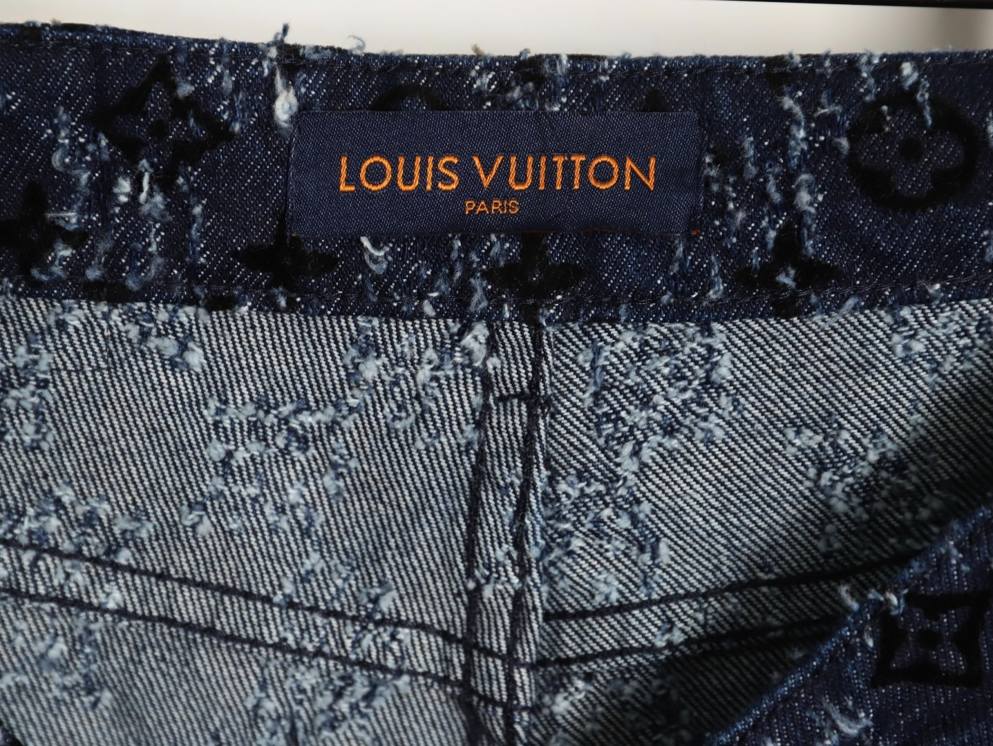 L0*is V*t0n LV Jeans