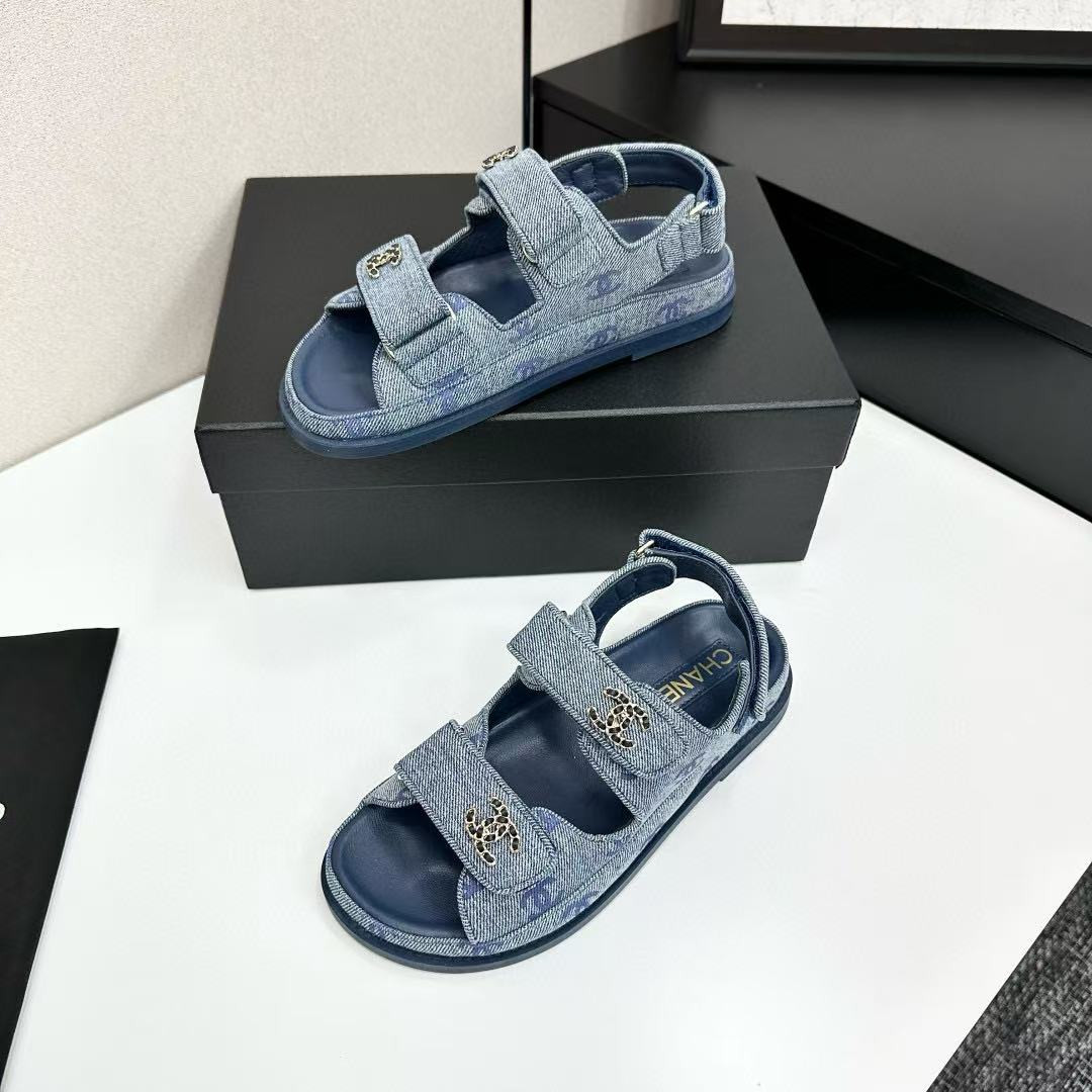 UA Ch*el Slides