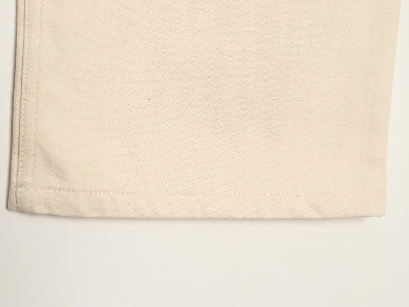 L0*is V*t0n LV 25Fw Jeans