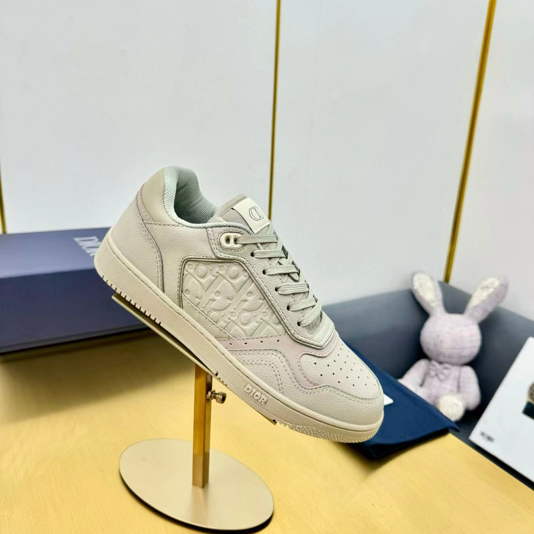 UA D*0r B27 Low-Top Sneaker Beige Grained Calfskin and Beige D*0r Gravity Leather