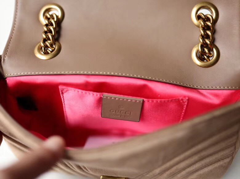 G*u*i GG Marmont Small Velvet Shoulder Bag