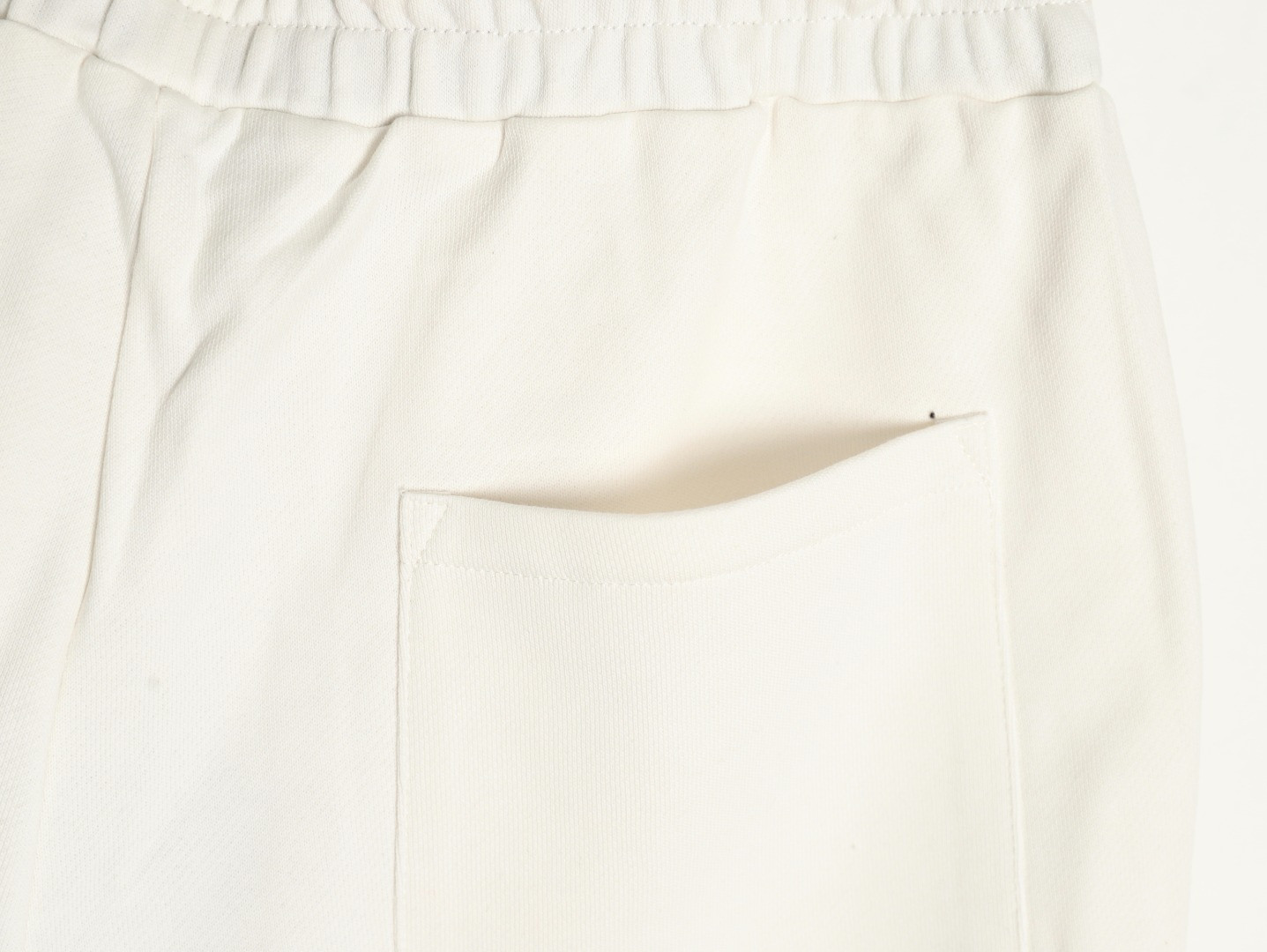 Ba*len*cia*ga BLCG shorts