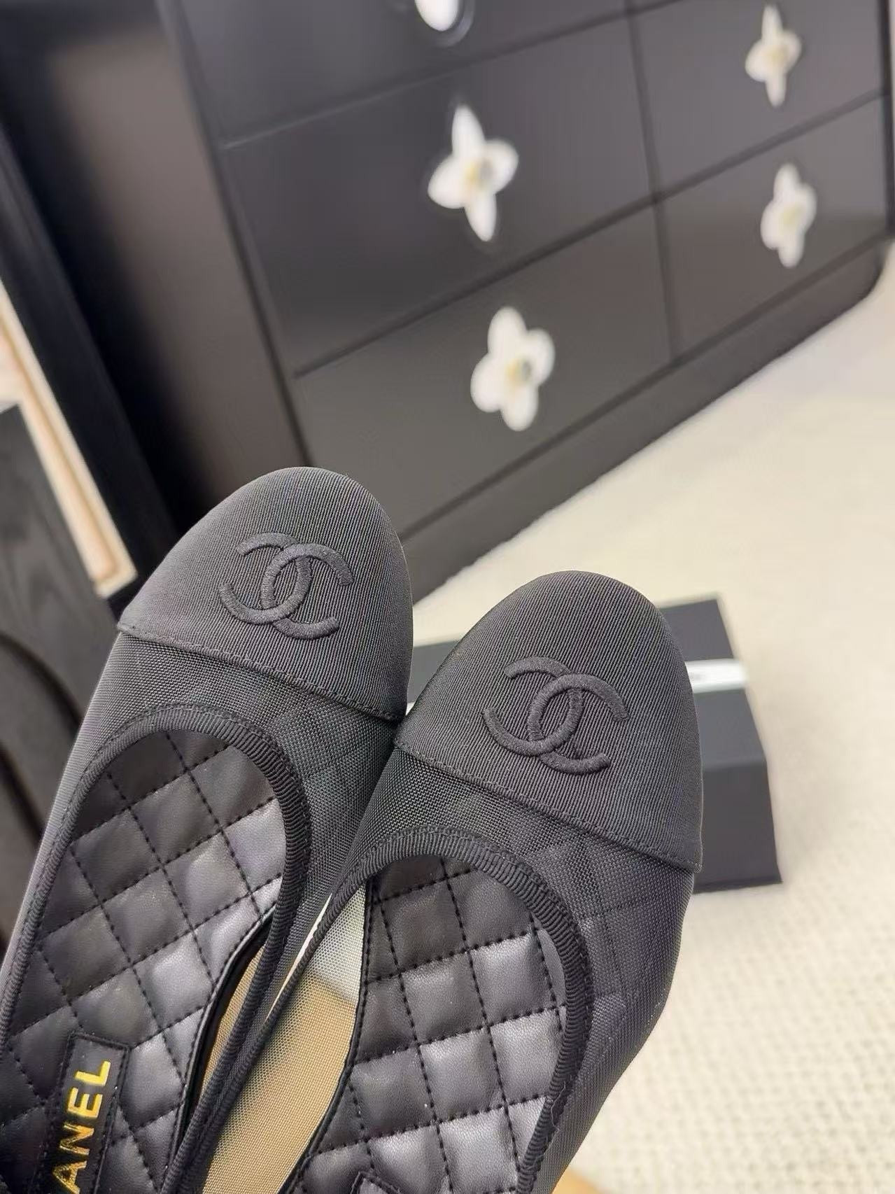 UA Ch*el 25P Black Mesh Ballet Ballerina Flats