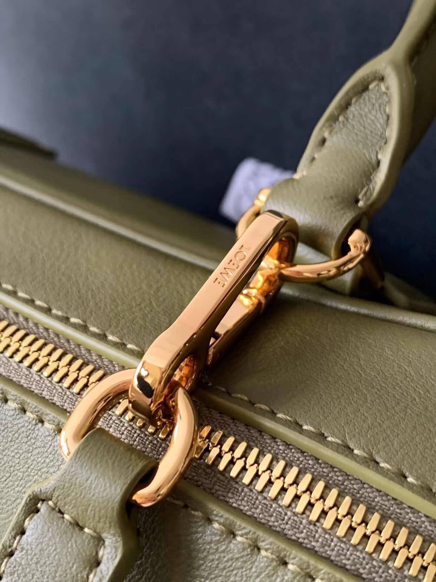 L0ew* Amazona 23 Cropped bag in nappa calfskin 23x11x10cm