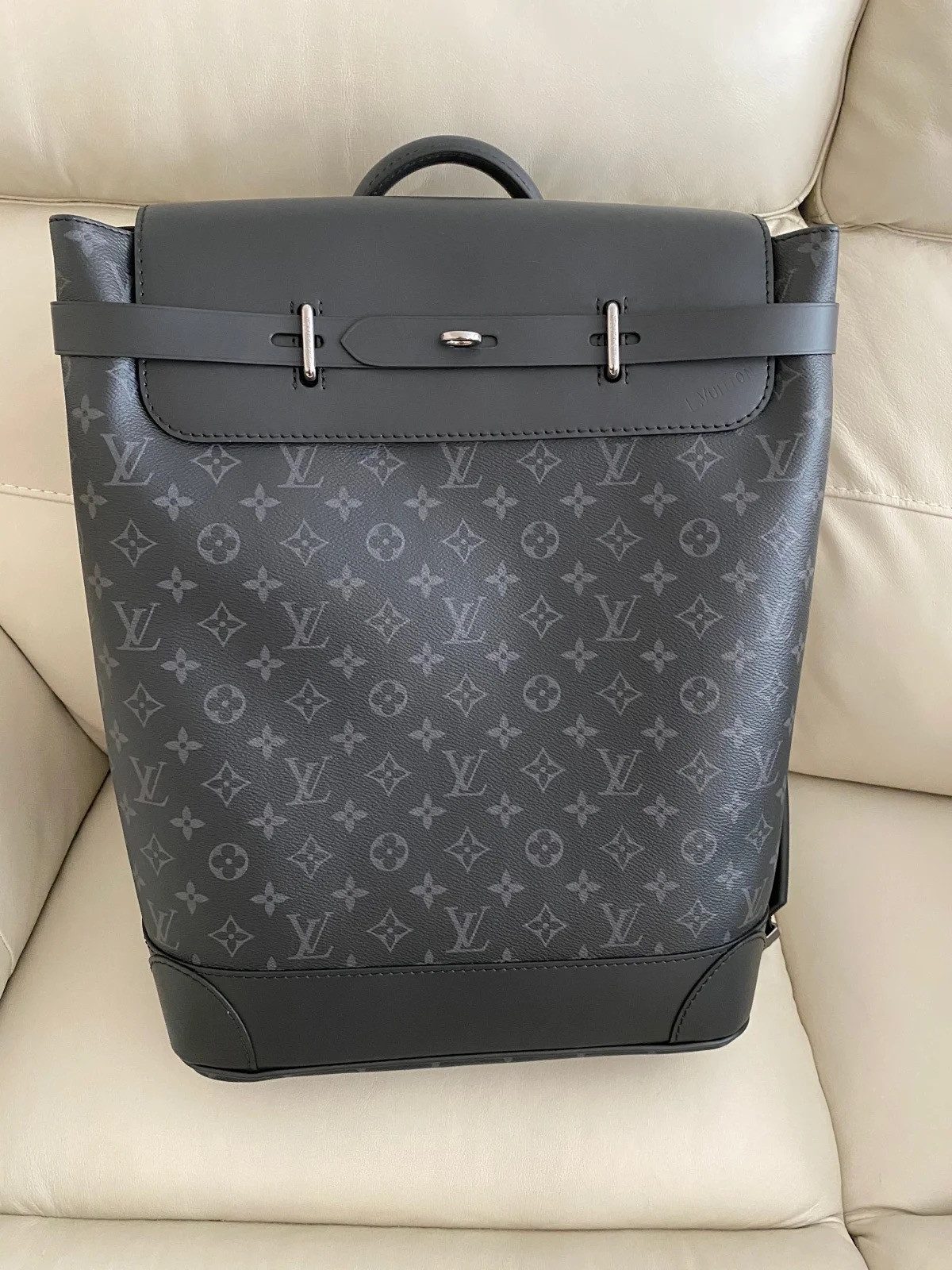 LV STEAMER BACKPACK M44052