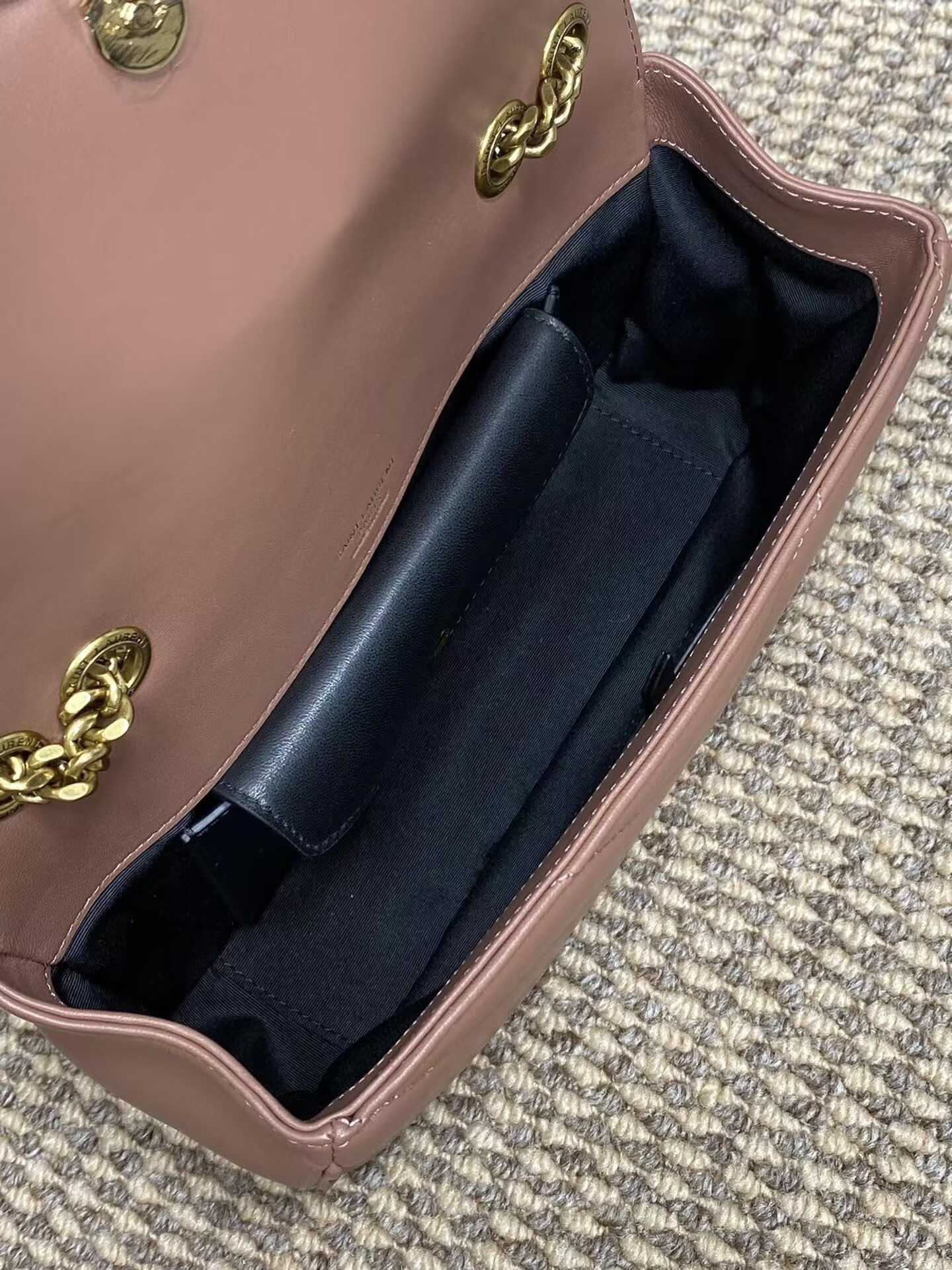 Y*L LOULOU Small IN MATELASSÉ LAMBSKIN 24x14x6cm