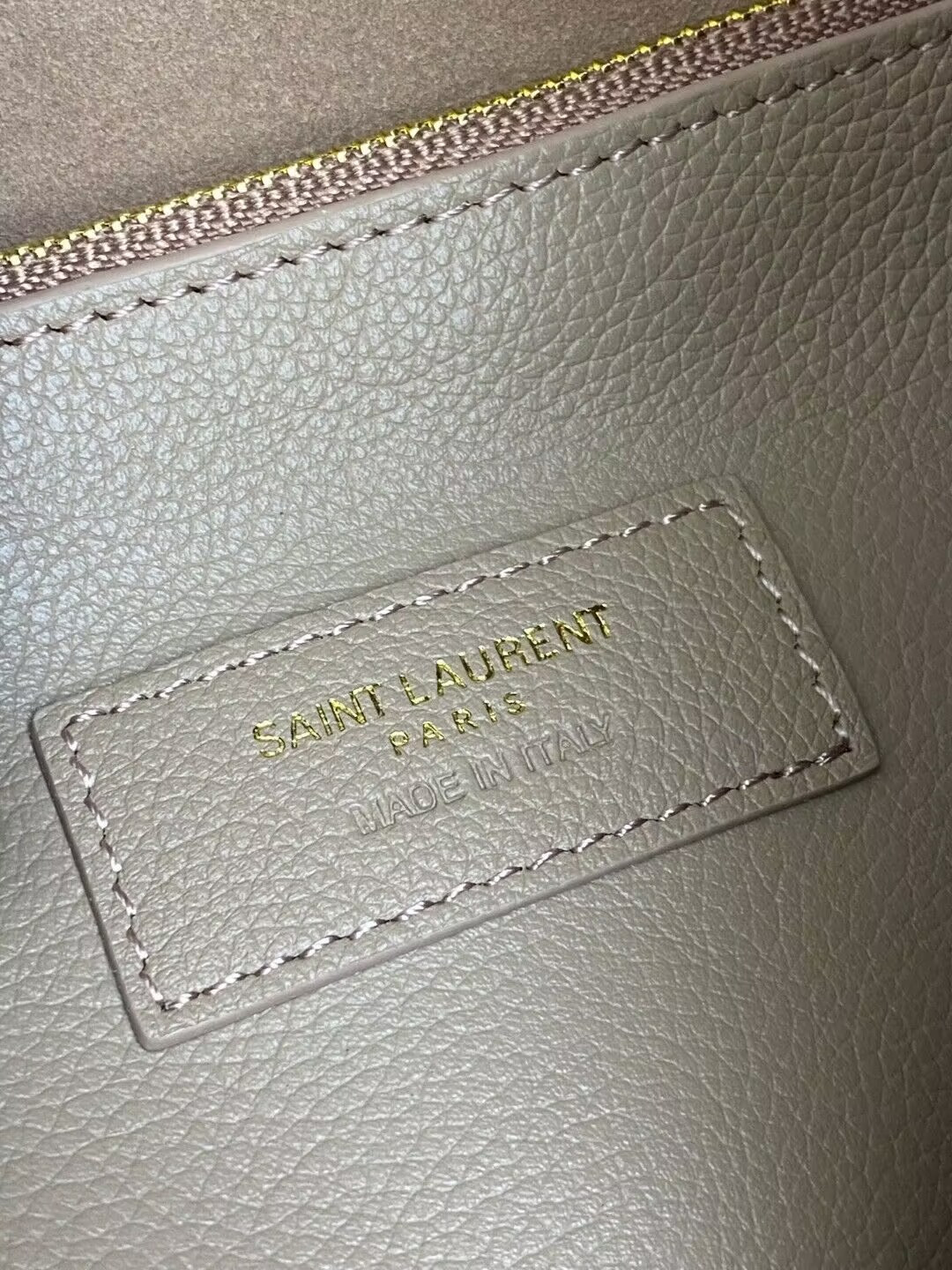 Y*L LE 5 À 7 30 X 31 X 13 CM