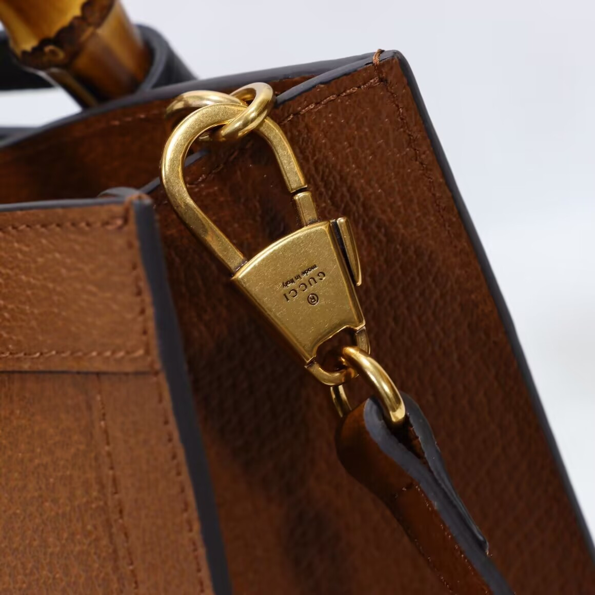 G*u*i Diana Tote Bag 27x24x11cm