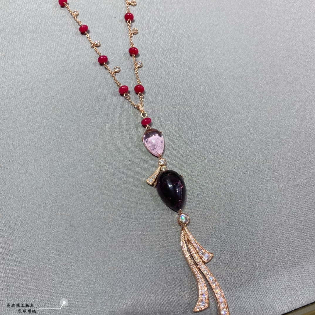 B*l*ai balloon Necklace(No refund or exchange)