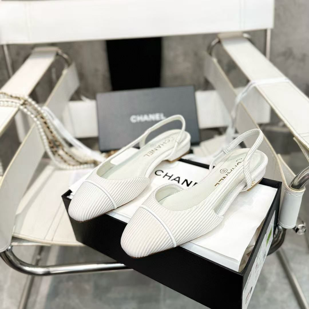 UA Ch*el SLINGBACKS FLAT